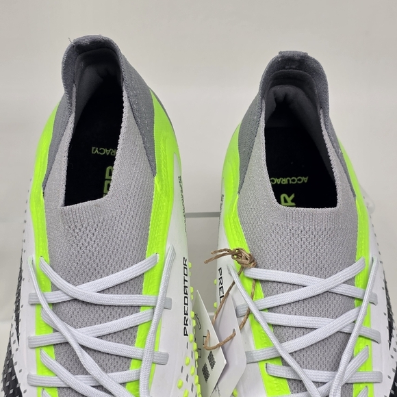 Adidas Predator Accuracy.1 FG Soccer Cleats GZ0035 Mens Size 6 White Black New - Picture 10 of 12